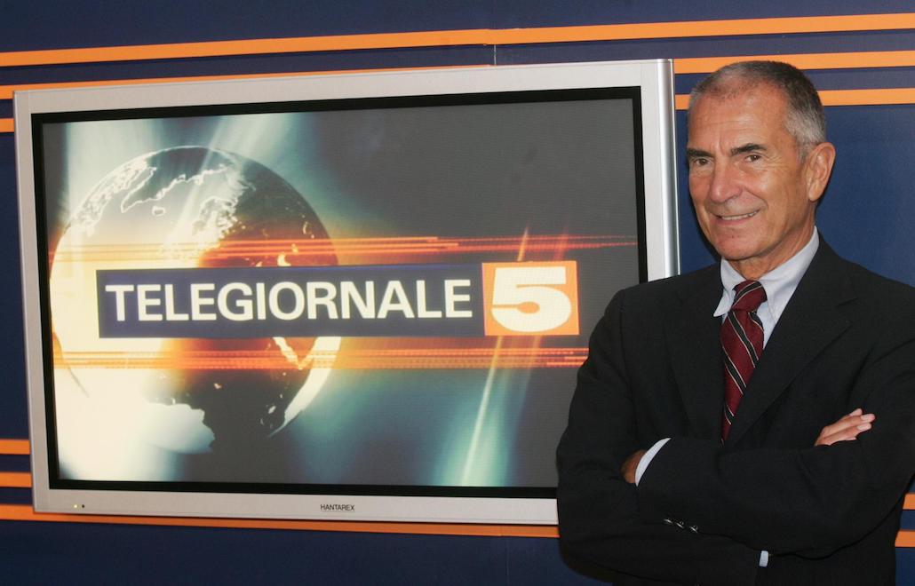 Auguri Tg5: il telegiornale della rete ammiraglia Mediaset compie 25 anni Auguri Tg5: il telegiornale della rete ammiraglia Mediaset compie 25 anni
