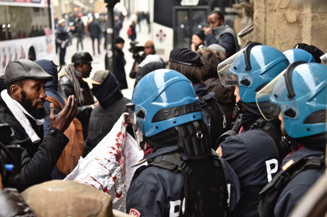 Sesto Fiorentino: tragedia annunciata l’incendio in cui è morto un immigrato Sesto Fiorentino: tragedia annunciata l’incendio in cui è morto un immigrato