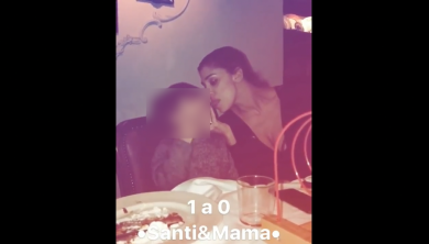 Belen Rodriguez ed il bacio “scandalo” al figlio Santiago | video