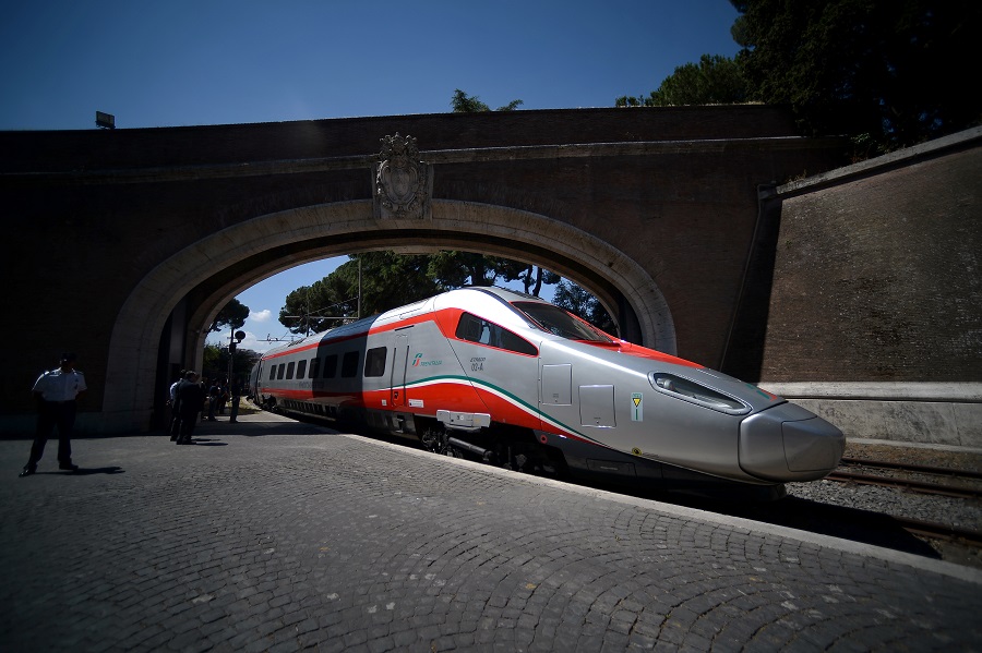 Italy renovates its transport system thanks to the European Union Italy renovates its transport system thanks to the European Union