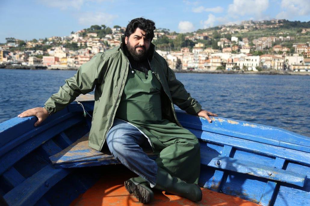 ‘O mare mio: 5 cose da sapere sul nuovo programma con Antonino Cannavacciuolo ‘O mare mio: 5 cose da sapere sul nuovo programma con Antonino Cannavacciuolo