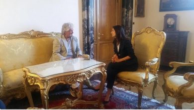 In tribunale il contrasto tra Raggi e Grillo