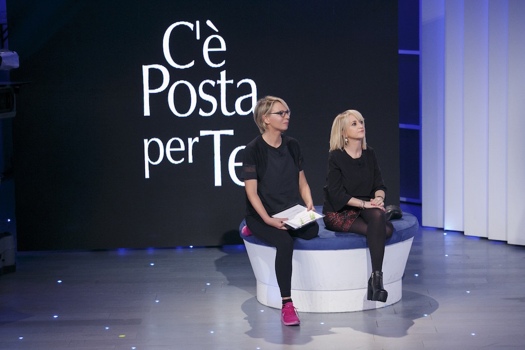 C’è posta per te: al via la ventesima edizione, Richard Madden primo ospite C’è posta per te: al via la ventesima edizione, Richard Madden primo ospite