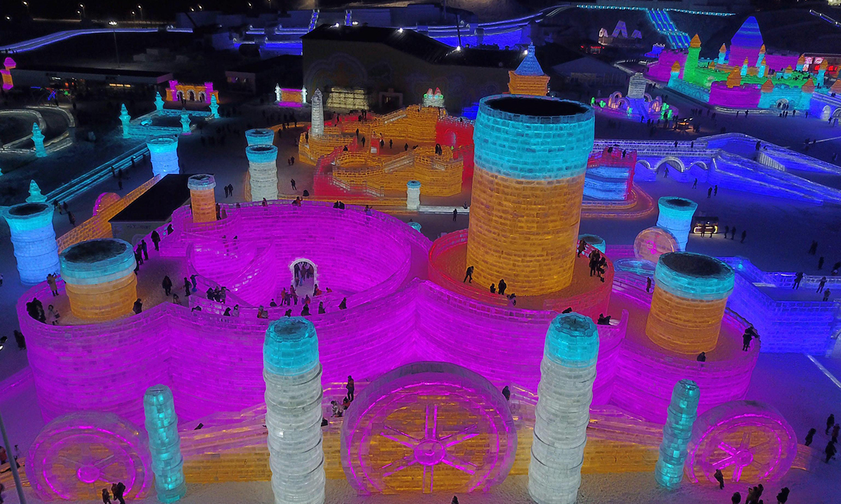 Cina, il festival del ghiaccio e della neve di Harbin Cina, il festival del ghiaccio e della neve di Harbin