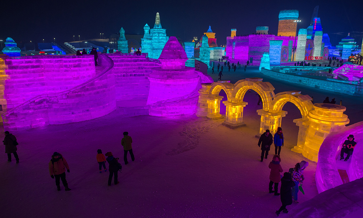 Cina, il festival del ghiaccio e della neve di Harbin Cina, il festival del ghiaccio e della neve di Harbin