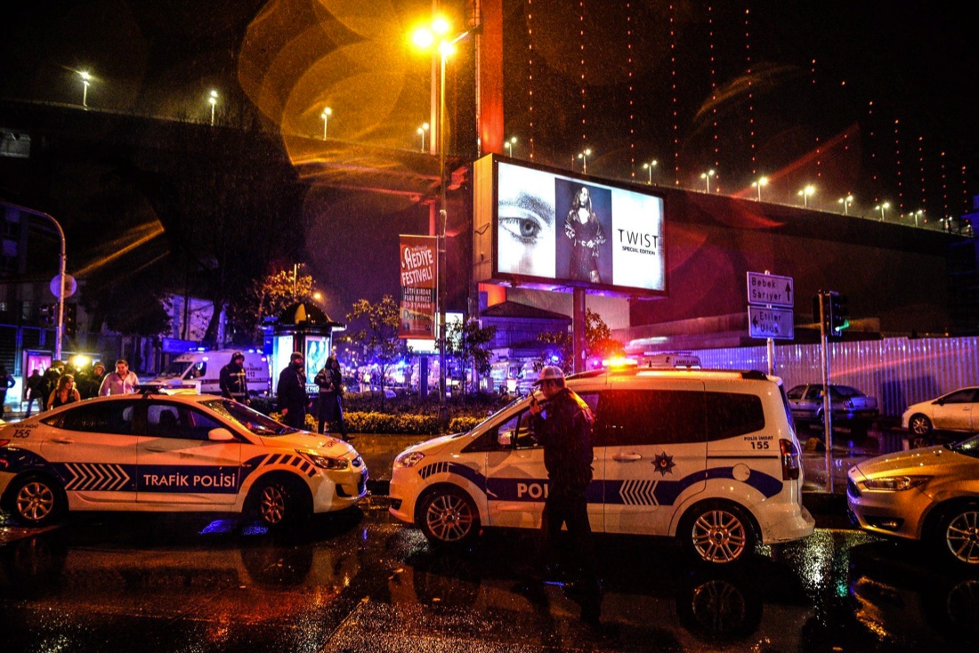 Istanbul, attentato al night club: ISIS rivendica – FOTO e VIDEO