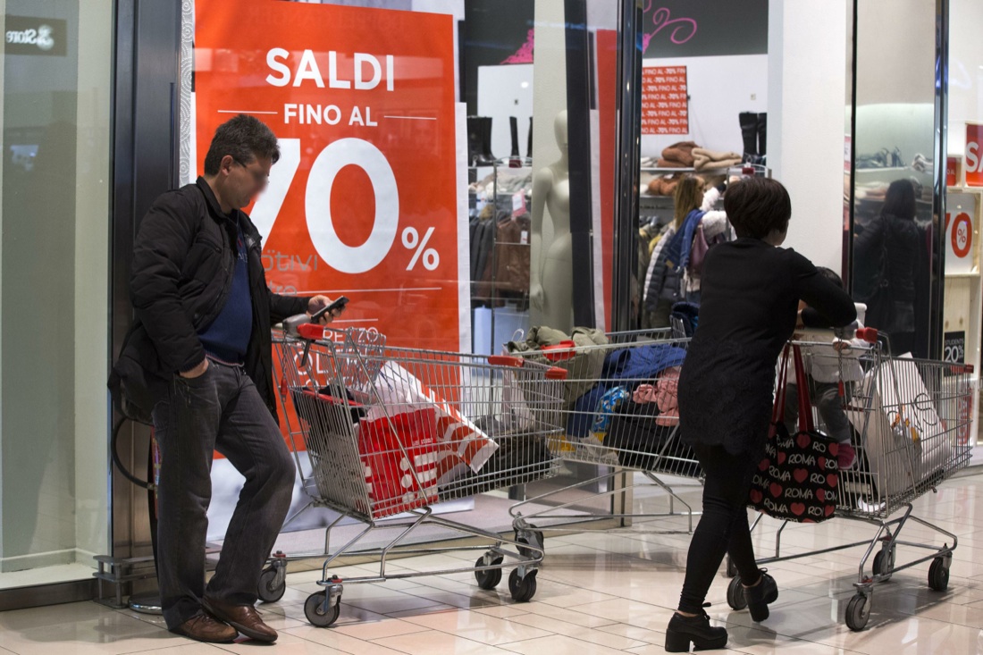 Saldi: le date e i consigli – FOTO Saldi: le date e i consigli – FOTO