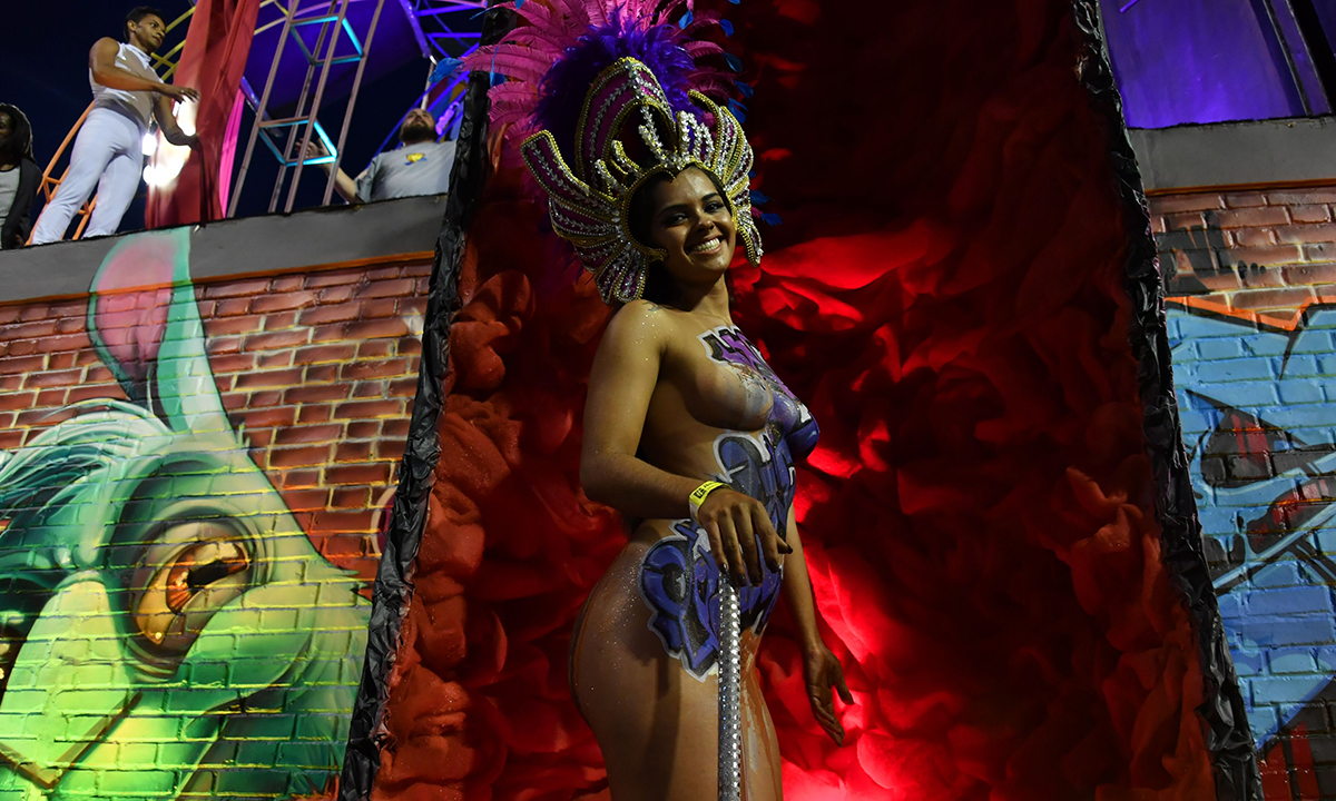 Brasile, le foto più sexy del Carnevale (in crisi) Brasile, le foto più sexy del Carnevale (in crisi)
