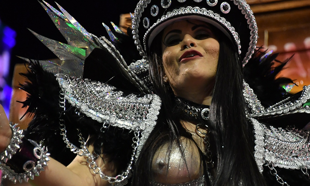 Brasile, le foto più sexy del Carnevale (in crisi) Brasile, le foto più sexy del Carnevale (in crisi)