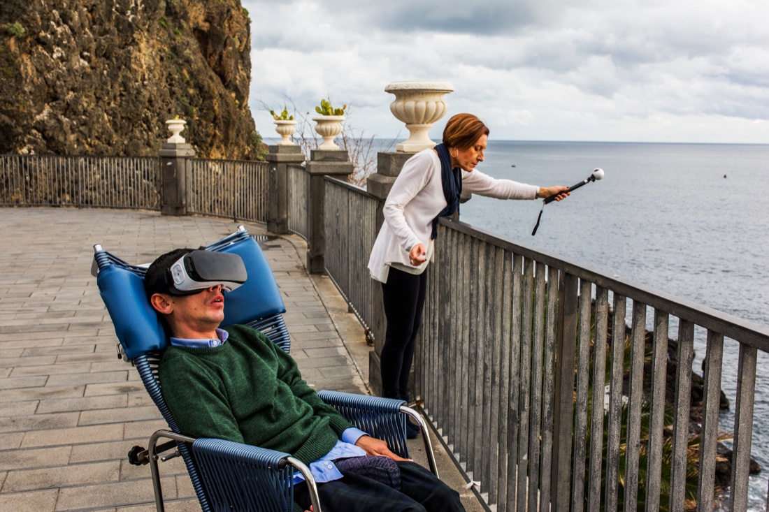 Invasioni, lo spettacolo dedicato a Mustafa Sabbagh conquista Palermo