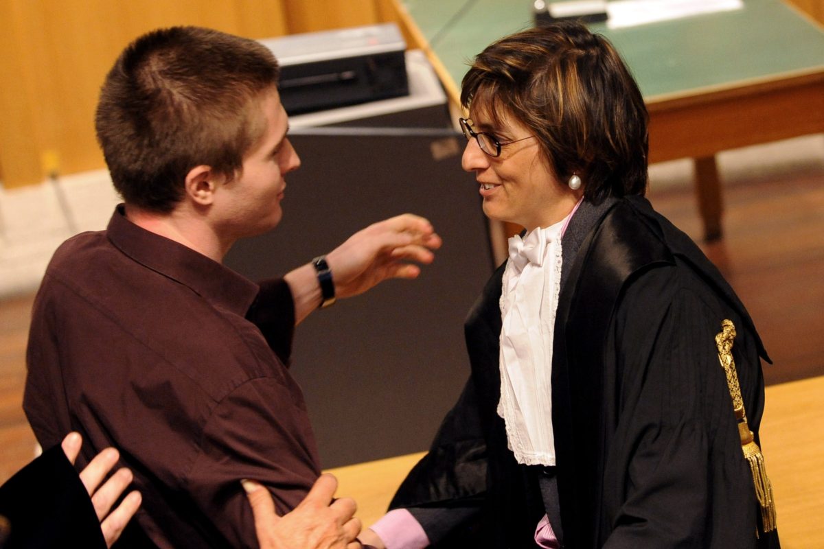 Galleria foto 'Parla la zia di Sollecito: “Attento, i giudici cercheranno di fartela pagare”' - foto 5