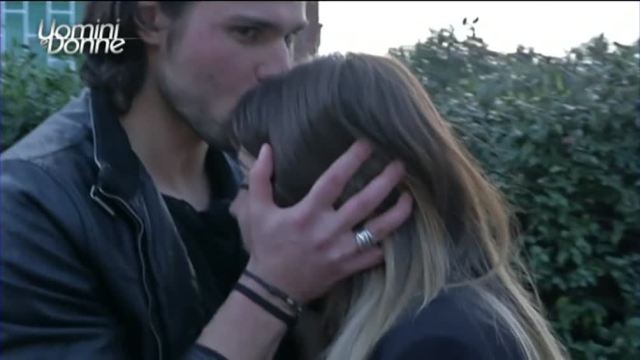 Uomini e Donne: scintille tra Luca e Marco, Soleil contesa dai tronisti Uomini e Donne: scintille tra Luca e Marco, Soleil contesa dai tronisti