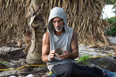 Isola dei Famosi 12: tutti contro Raz Degan, la Barale in studio per sostenerlo