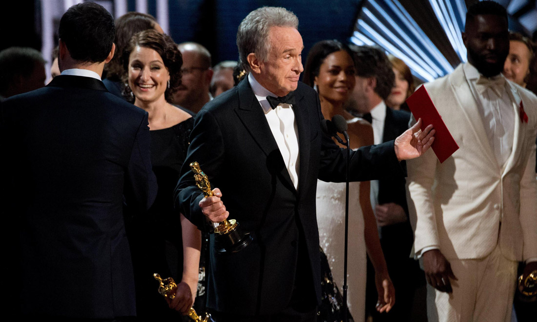 Oscar 2017, come funziona il sistema delle buste dei vincitori e perché ha fallito