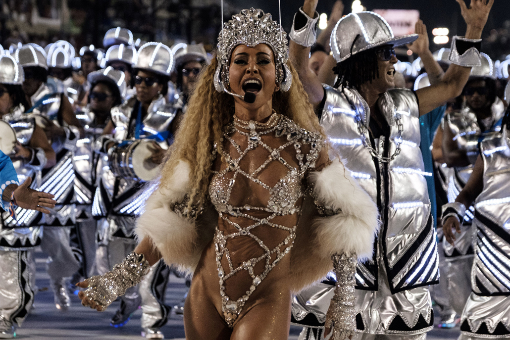 Carnevale di Rio, le foto dal Sambodromo Carnevale di Rio, le foto dal Sambodromo
