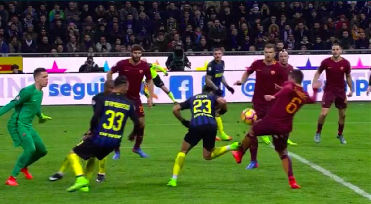 Galleria foto 'Inter – Roma 1-3: spettacolare Nainggolan, i giallorossi restano a -7' - foto 7