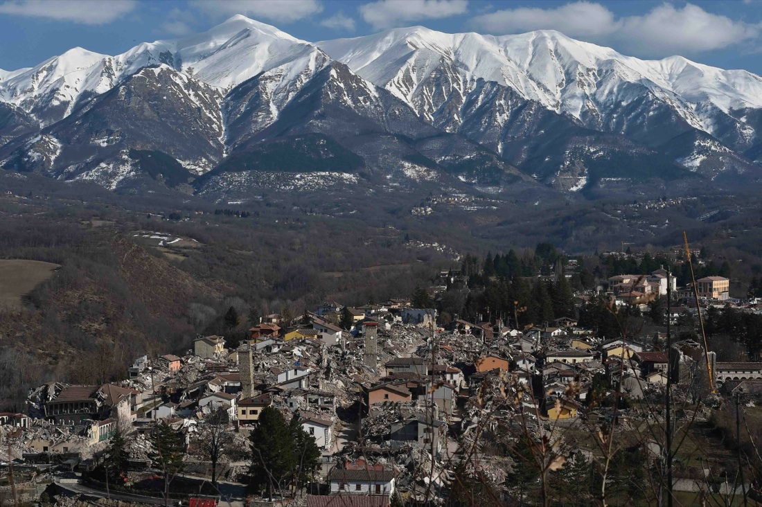 Il terremoto tragico e quello ridicolo (del Pd) Il terremoto tragico e quello ridicolo (del Pd)