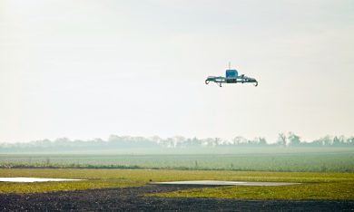 Droni, prove generali di consegna a domicilio