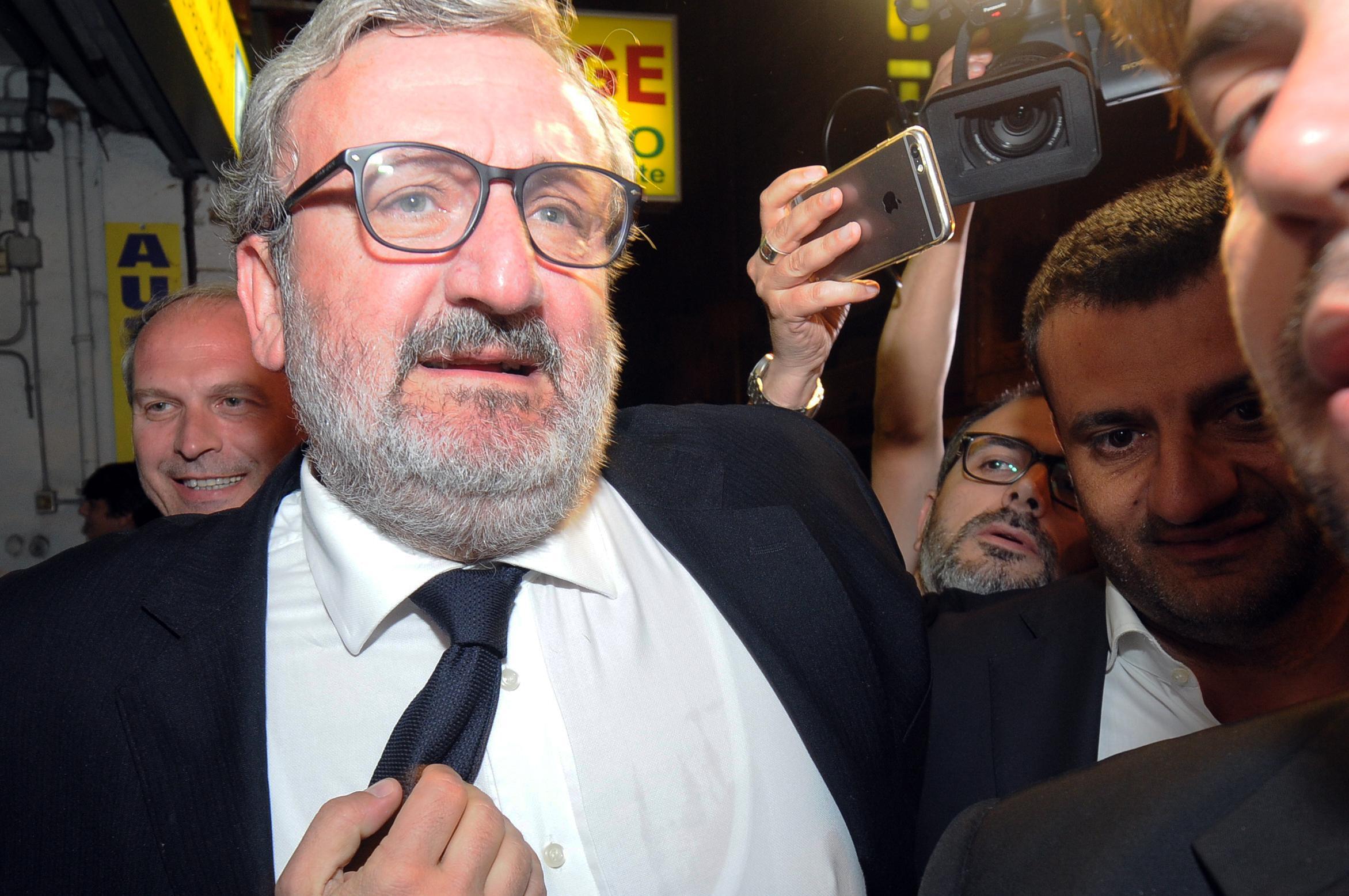 Michele Emiliano: chi è il tuttofare che vuole scalare il Pd