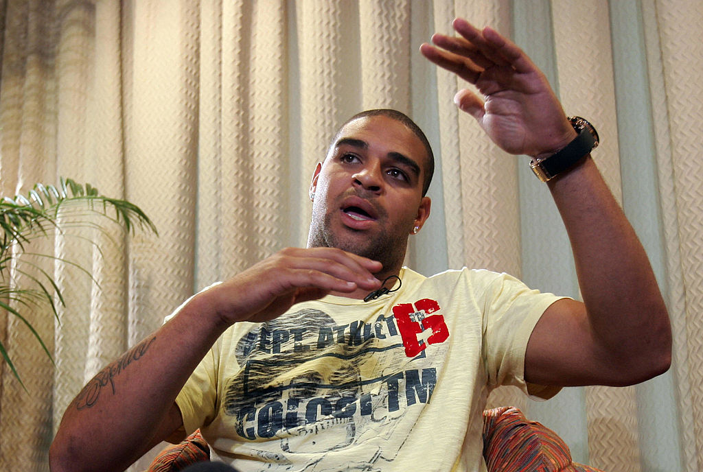 I 35 anni di Adriano: ora è l’Imperatore dei party, festa da 92 mila euro I 35 anni di Adriano: ora è l’Imperatore dei party, festa da 92 mila euro