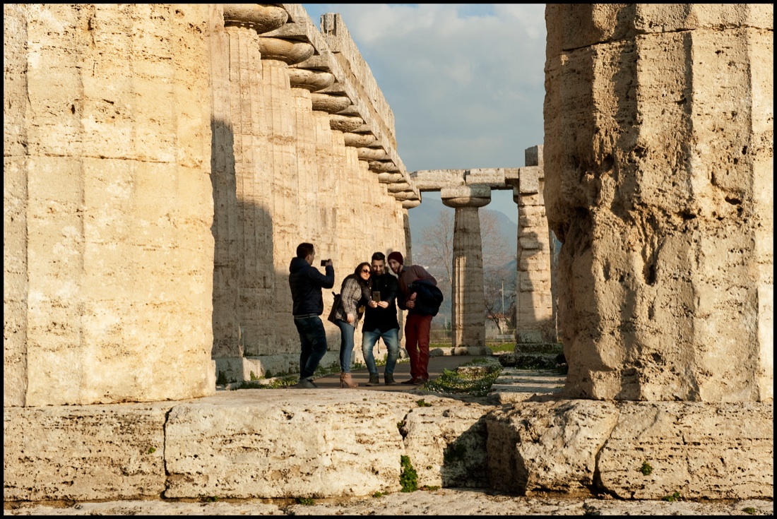 Paestum: la valle dei templi addormentati si è risvegliata – FOTO Paestum: la valle dei templi addormentati si è risvegliata – FOTO