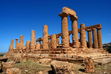 La Valle dei templi di Agrigento pronta alle sfilate Gucci