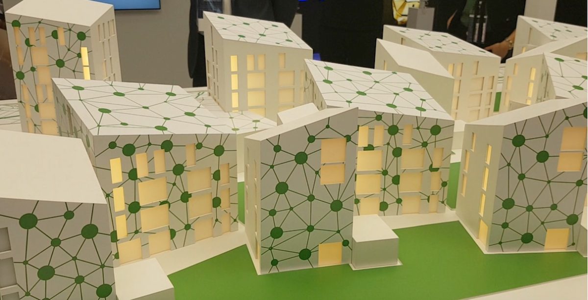 Viaggeremo dentro uova intelligenti Viaggeremo dentro uova intelligenti