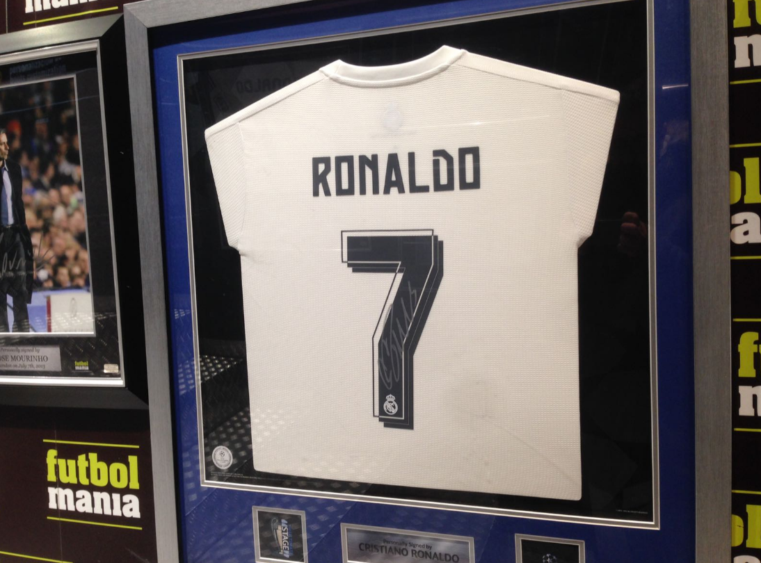 Real-Napoli: la vigilia in diretta da Madrid. Diario di un tifoso Real-Napoli: la vigilia in diretta da Madrid. Diario di un tifoso