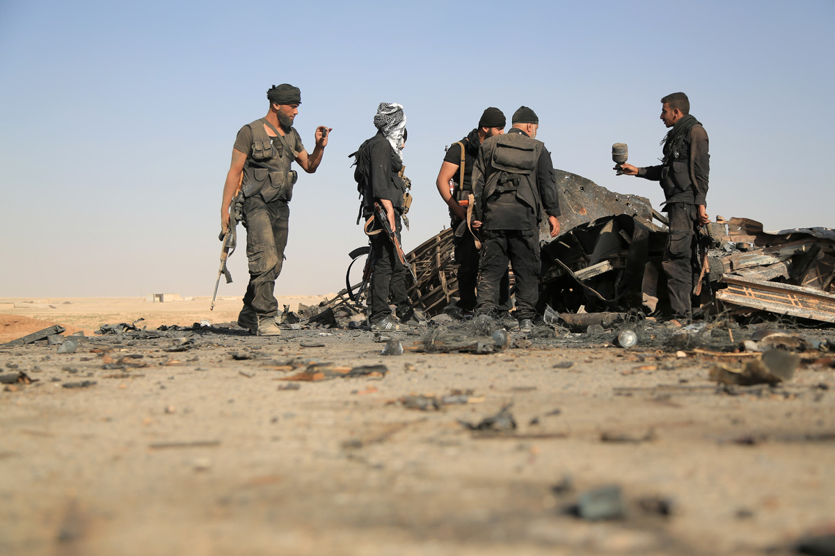 Gli anarchici che fanno la guerra all’Isis