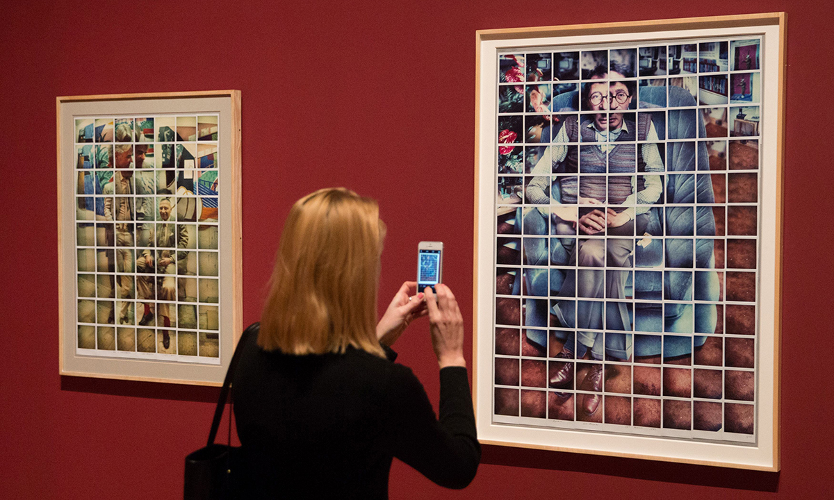 David Hockney in retrospettiva a Londra – Foto