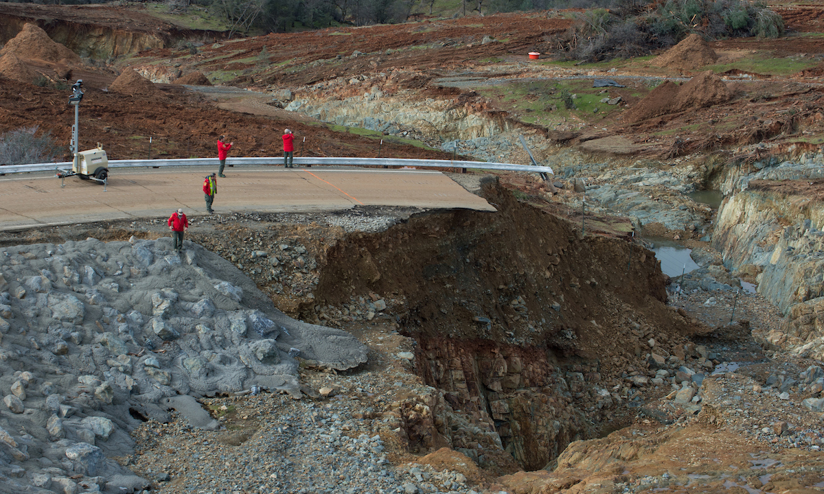 La diga della California in stato di emergenza – Foto La diga della California in stato di emergenza – Foto