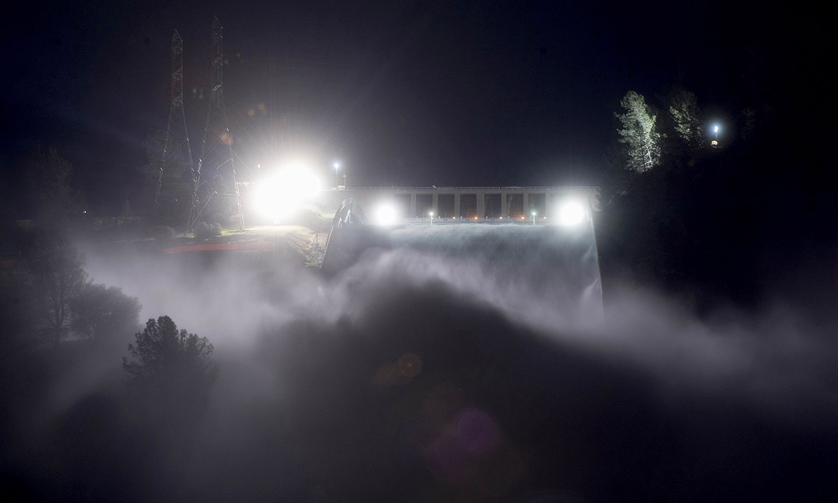 La diga della California in stato di emergenza – Foto La diga della California in stato di emergenza – Foto