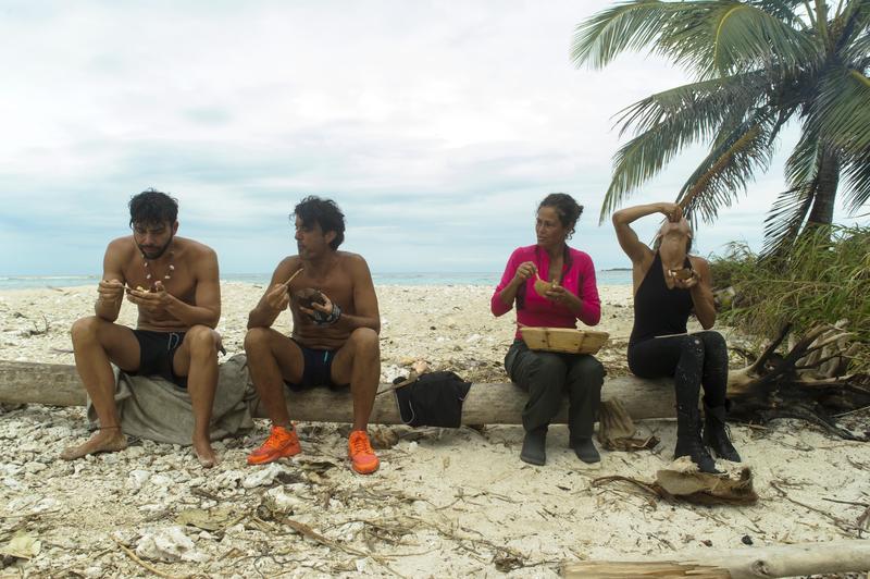 Isola dei Famosi 12: Andrea Marcaccini in studio, flirt tra Bettarini e la Mello