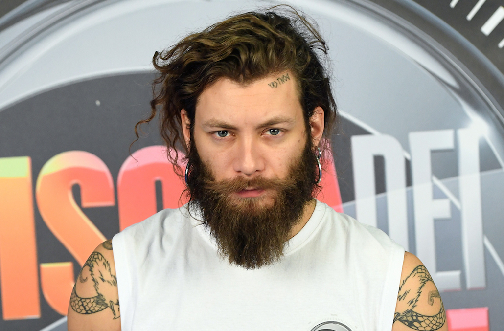 Isola dei Famosi 12: Andrea Marcaccini in studio, flirt tra Bettarini e la Mello