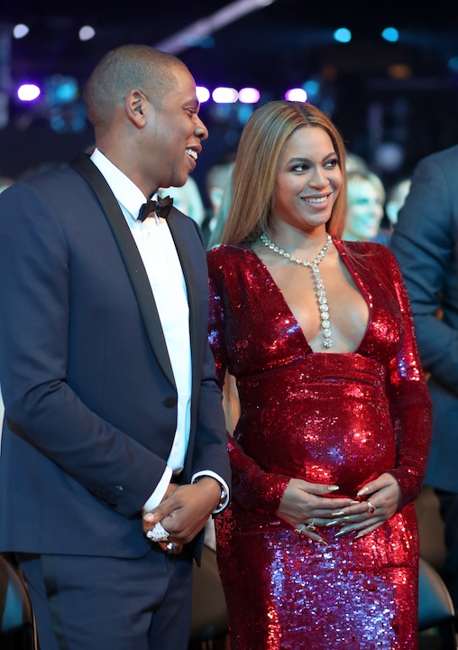 Beyoncé incinta incanta ai Grammy Awards Beyoncé incinta incanta ai Grammy Awards