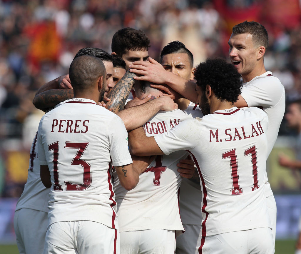 Serie A: la doppietta di Higuain in Cagliari – Juve e la 24a giornata in foto Serie A: la doppietta di Higuain in Cagliari – Juve e la 24a giornata in foto