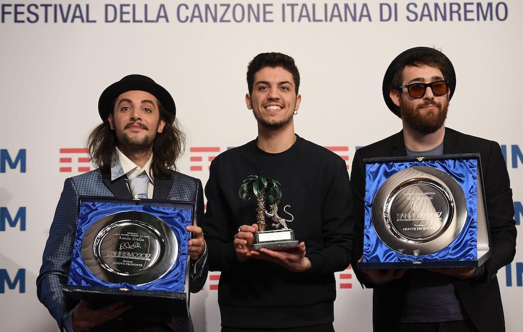Sanremo 2017: tutto pronto per la finale, ospiti Cracco, Montesano e la Cucciari Sanremo 2017: tutto pronto per la finale, ospiti Cracco, Montesano e la Cucciari