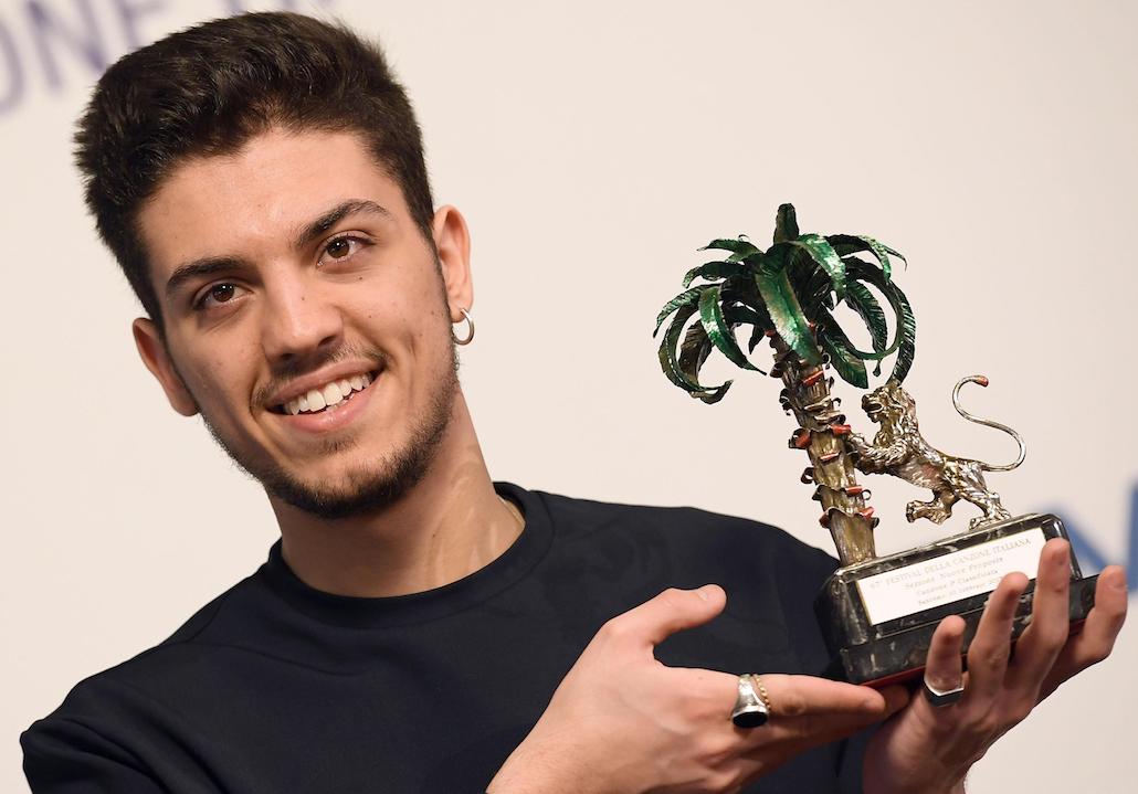 Sanremo 2017: tutto pronto per la finale, ospiti Cracco, Montesano e la Cucciari Sanremo 2017: tutto pronto per la finale, ospiti Cracco, Montesano e la Cucciari