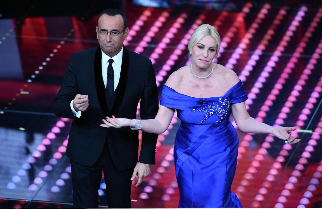 Sanremo 2017: Crozza attacca Renzi, Virginia Raffaele si trasforma nella Milo