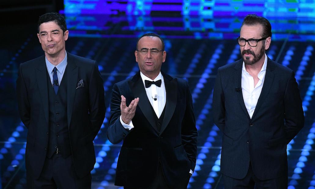 Sanremo 2017: Crozza fa Bergoglio, Mika contro le discriminazioni