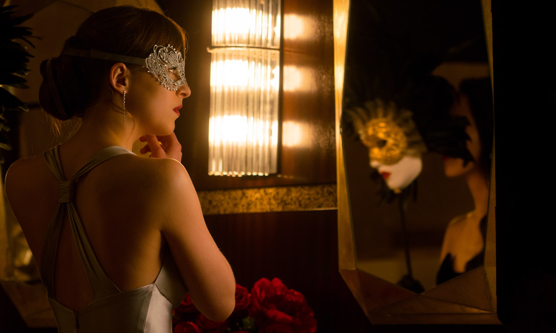 Cinquanta sfumature di nero, le recensioni internazionali Cinquanta sfumature di nero, le recensioni internazionali