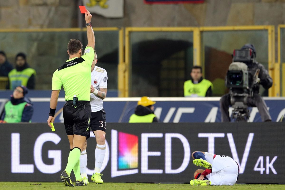 Impresa Milan a Bologna: Montella vince in 9 contro 11 – FOTO Impresa Milan a Bologna: Montella vince in 9 contro 11 – FOTO