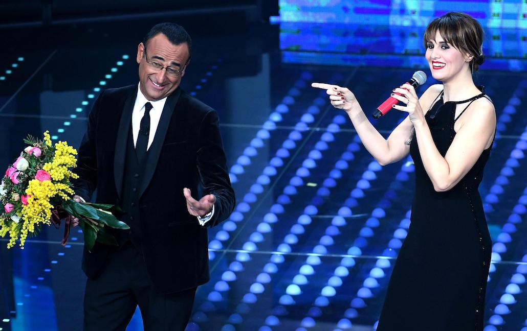 Sanremo 2017: le pagelle ai look della prima puntata Sanremo 2017: le pagelle ai look della prima puntata