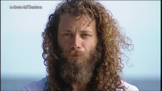 Isola dei Famosi 12: espulso il modello Andrea Marcaccini Isola dei Famosi 12: espulso il modello Andrea Marcaccini