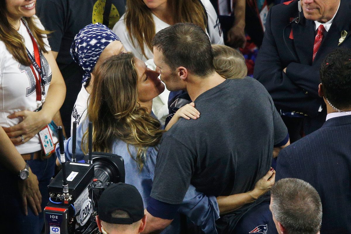 Galleria foto 'Gisele Bundchen al Super Bowl bacia Tom Brady' - foto 9