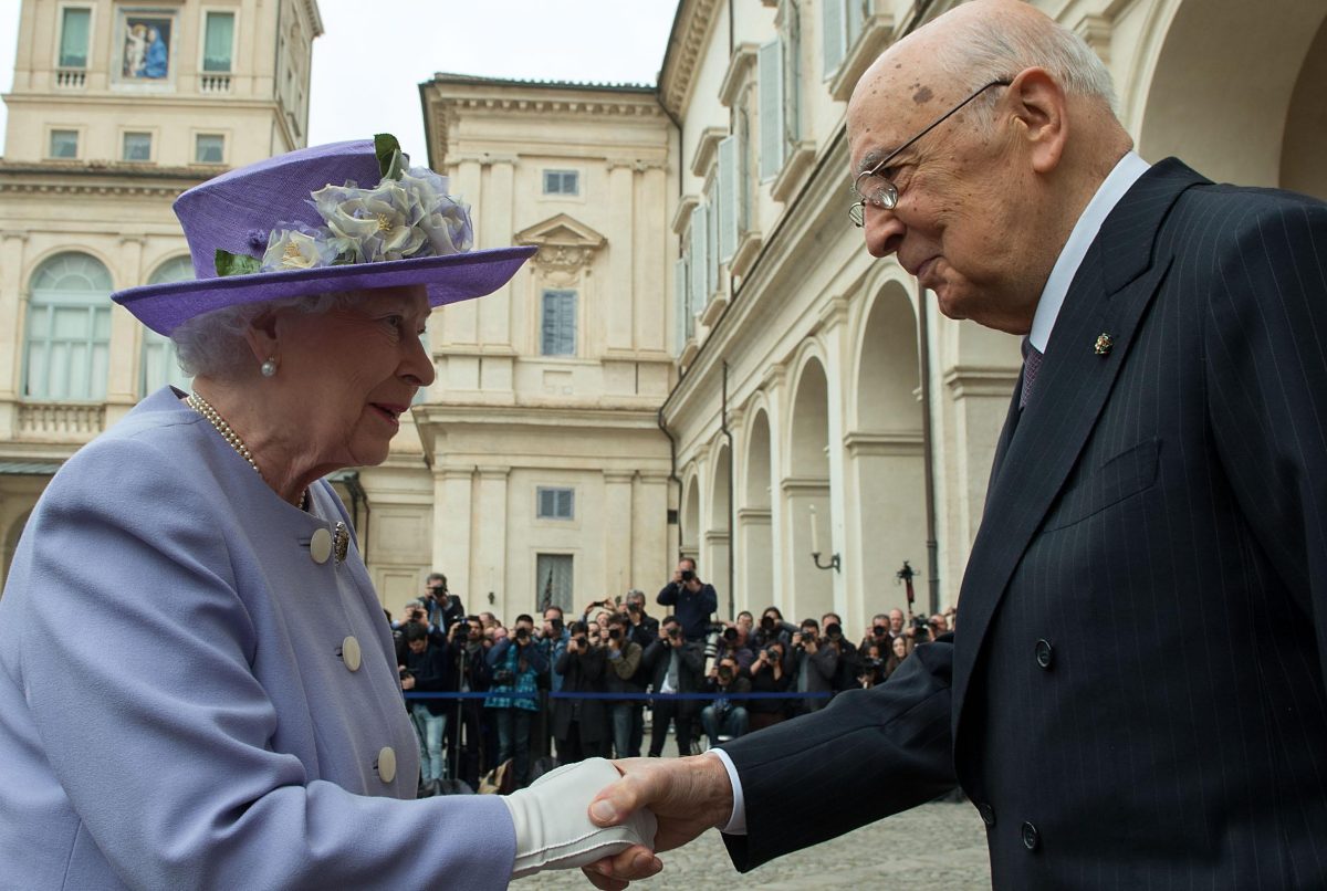 Galleria foto 'Elisabetta II nella storia con il primo giubileo di zaffiro' - foto 22