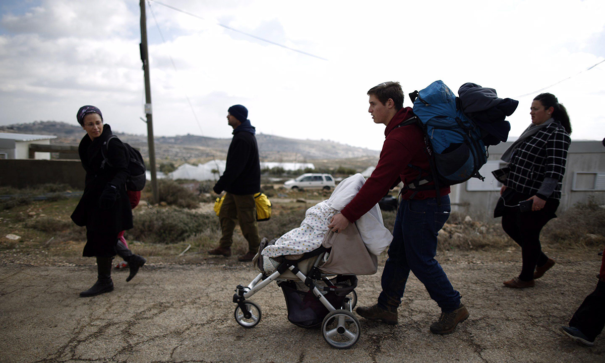 Cisgiordania, completato lo sgombero di Amona – Foto