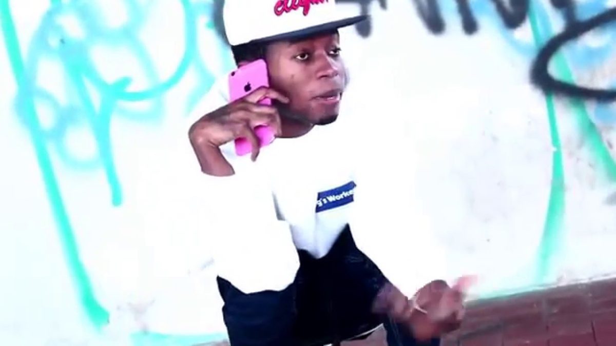 Galleria foto 'Bello Figo cancellato anche da Wikipedia: perché fa arrabbiare tutti?' - foto 2