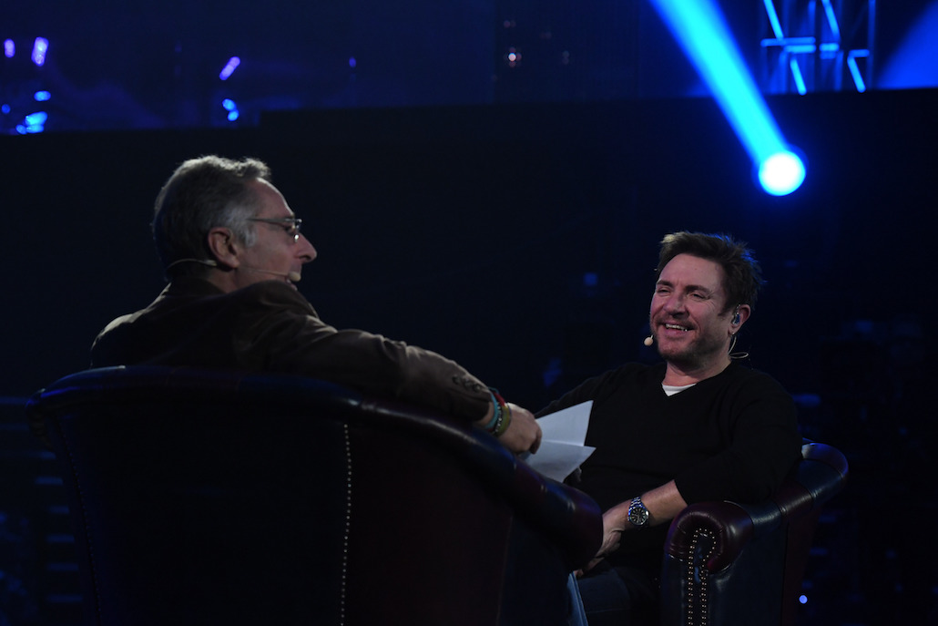 Music: Paolo Bonolis ospita Tony Hadley e Loredana Bertè