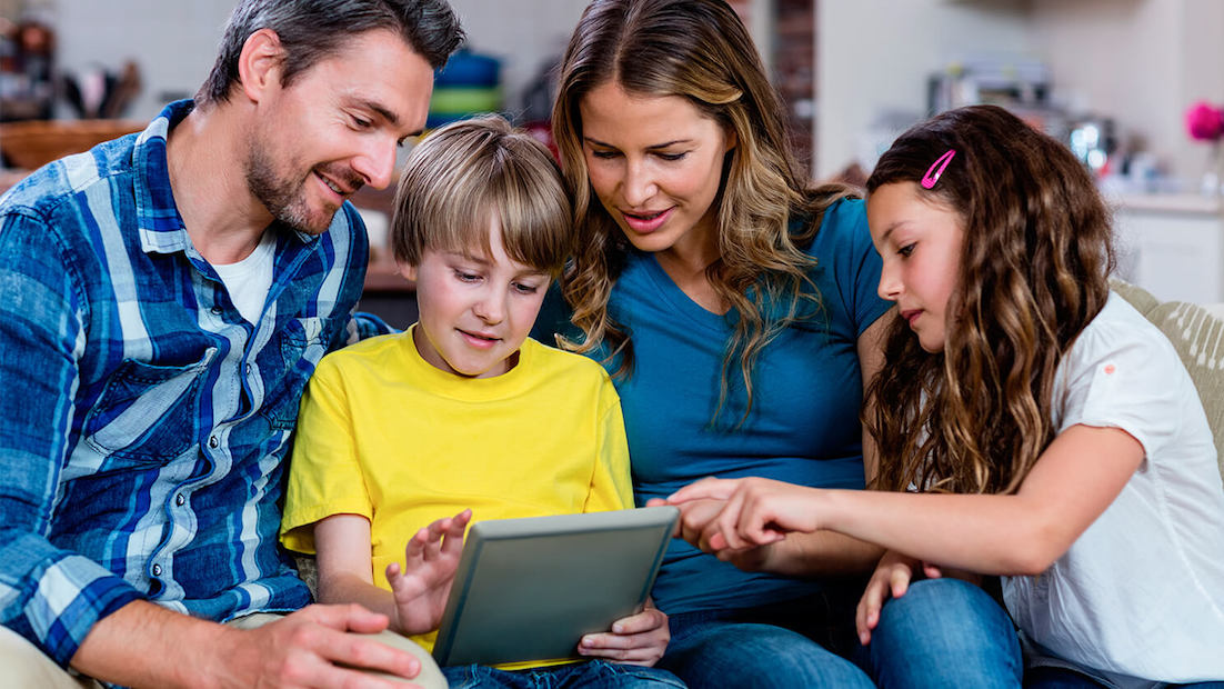 Lego Life, anche i bambini hanno il loro Facebook Lego Life, anche i bambini hanno il loro Facebook